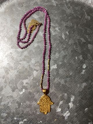 Necklace of sapphires with Hamsa