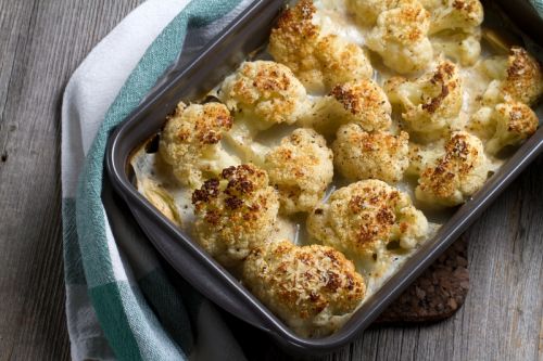 Cheesy Cauliflower Bake