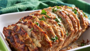Recipe Tomato Basil Turkey Meatloaf with Mozzarella