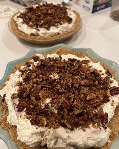 Salted Caramel Pecan Cheesecake